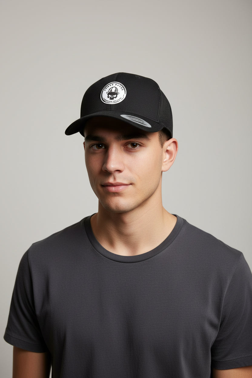 Retro Snap Back Trucker Hat - Black